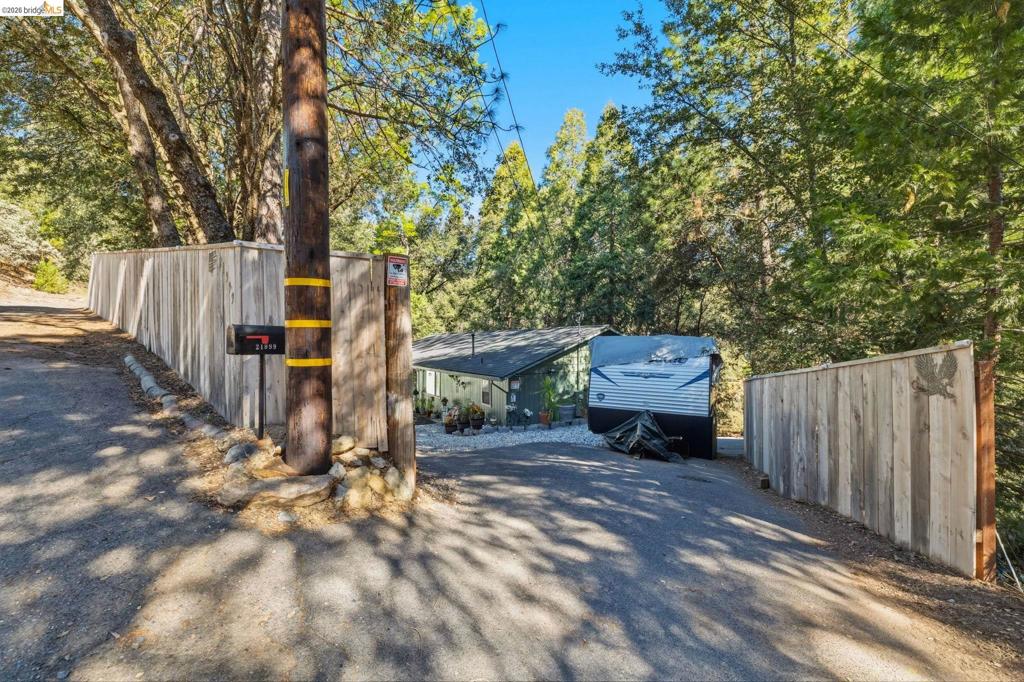 21999 Fallview, Sonora, CA 95370