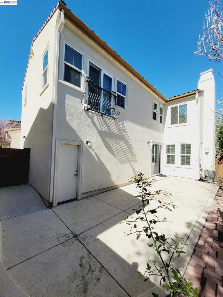 2100 Carrara St, Brentwood (CC), CA 94513