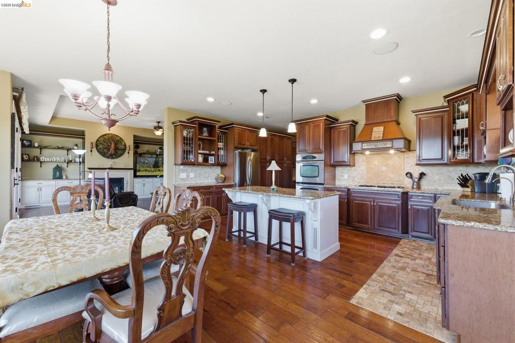 12808 Mammoth Mine Road, Jamestown, CA 95327