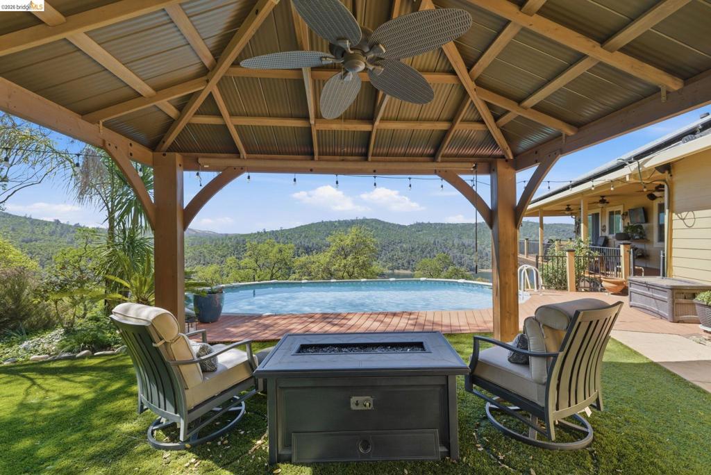 12808 Mammoth Mine Road, Jamestown, CA 95327