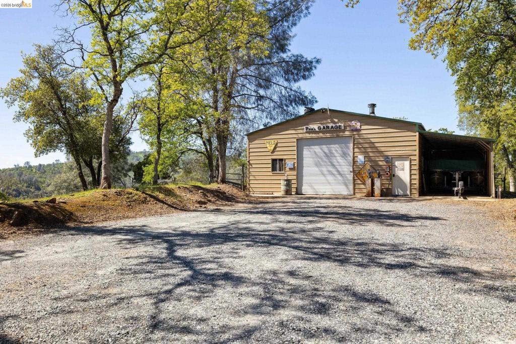 12808 Mammoth Mine Road, Jamestown, CA 95327