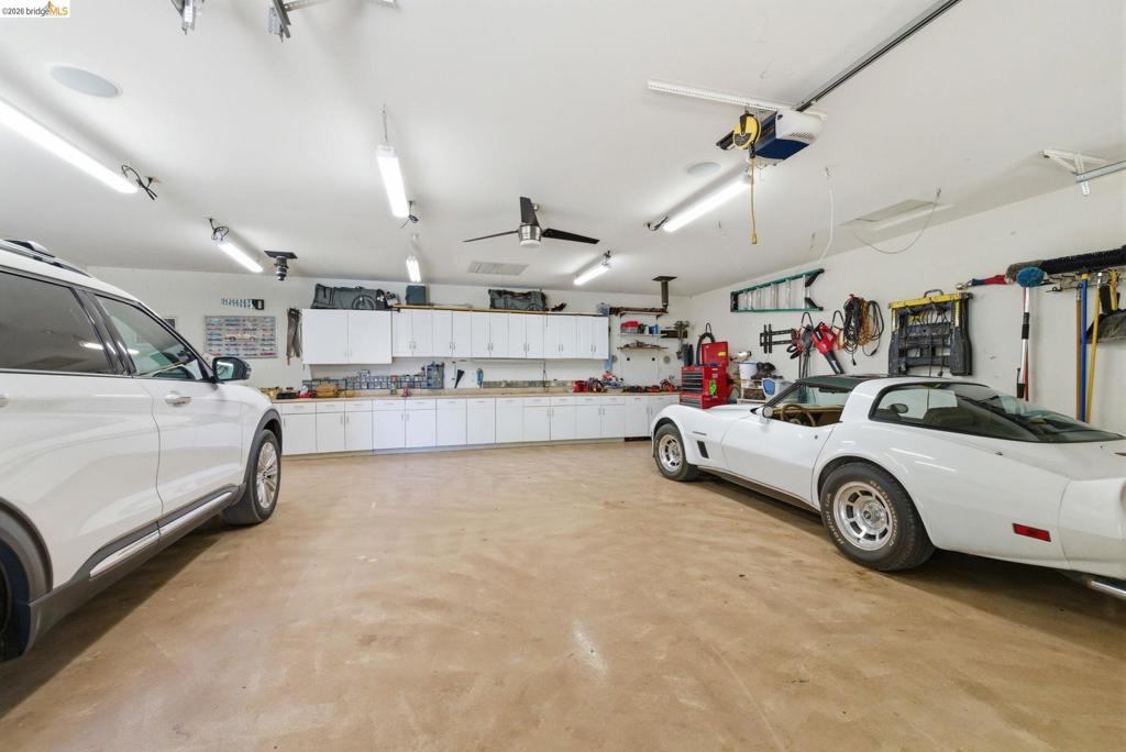 12808 Mammoth Mine Road, Jamestown, CA 95327