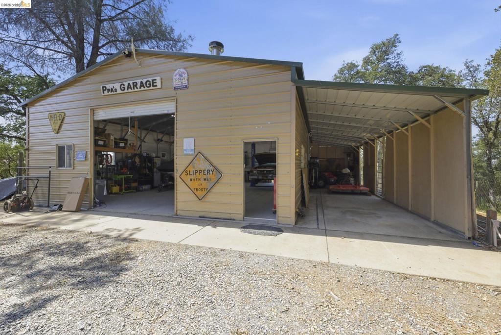12808 Mammoth Mine Road, Jamestown, CA 95327