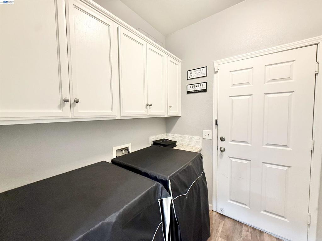 2408 Mountain Pride Court, Modesto, CA 95355