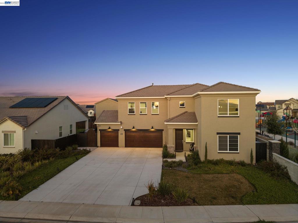 2394 Bharvani Ave, Manteca, CA 95337