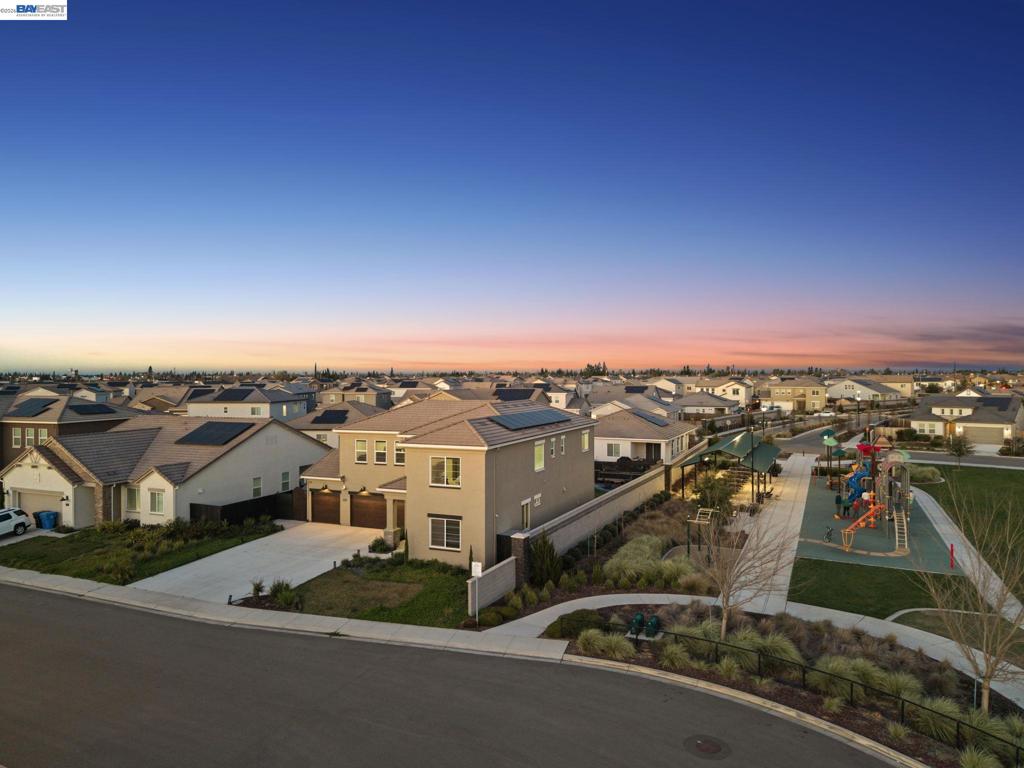 2394 Bharvani Ave, Manteca, CA 95337