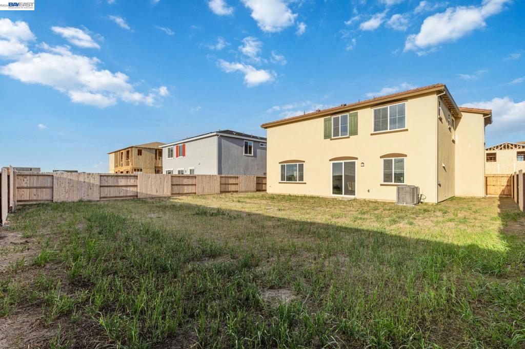 337 Frizzante Lane, Manteca, CA 95337