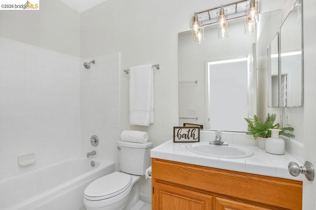 833 Mickelsen Ct, Brentwood (CC), CA 94513