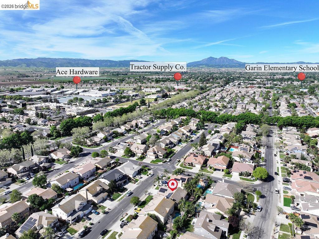 833 Mickelsen Ct, Brentwood (CC), CA 94513