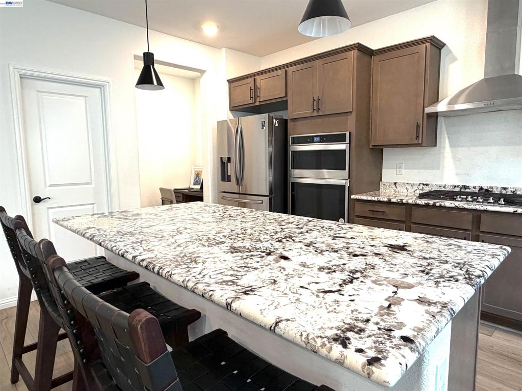 204 Wooley Creek Way, Brentwood (CC), CA 94513