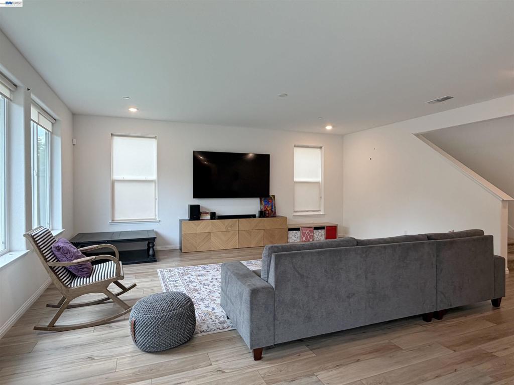 204 Wooley Creek Way, Brentwood (CC), CA 94513