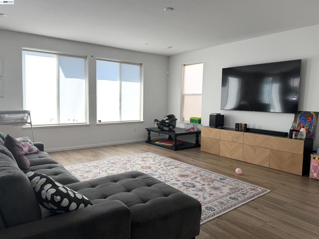 204 Wooley Creek Way, Brentwood (CC), CA 94513