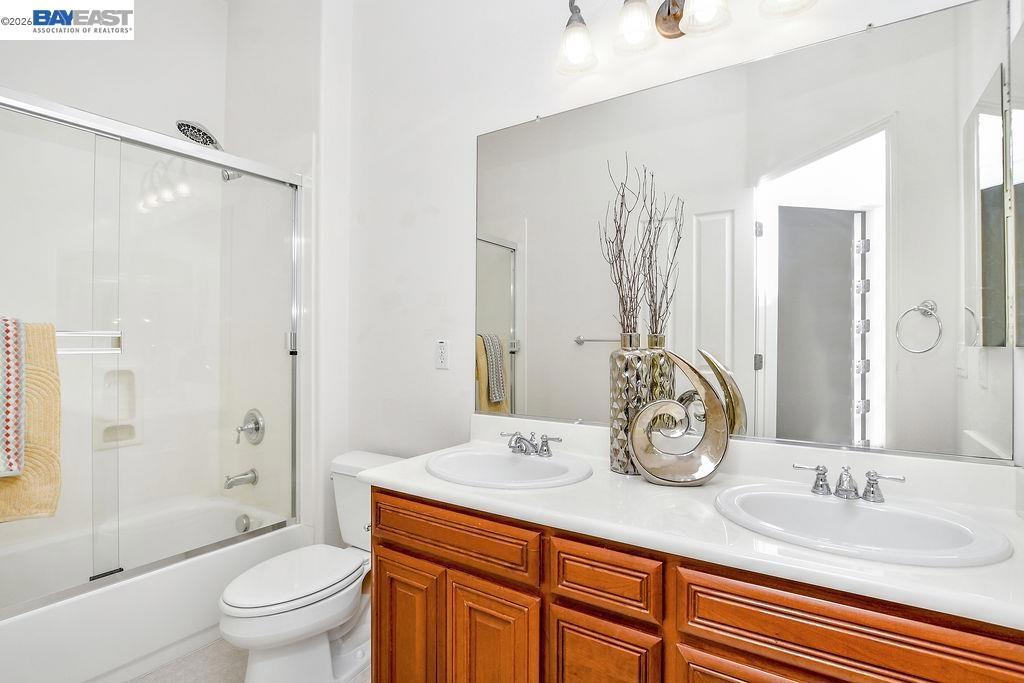 1621 Antica Dr, Brentwood (CC), CA 94513