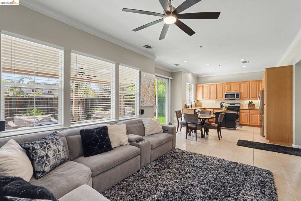 542 Vivian St, Brentwood (CC), CA 94513