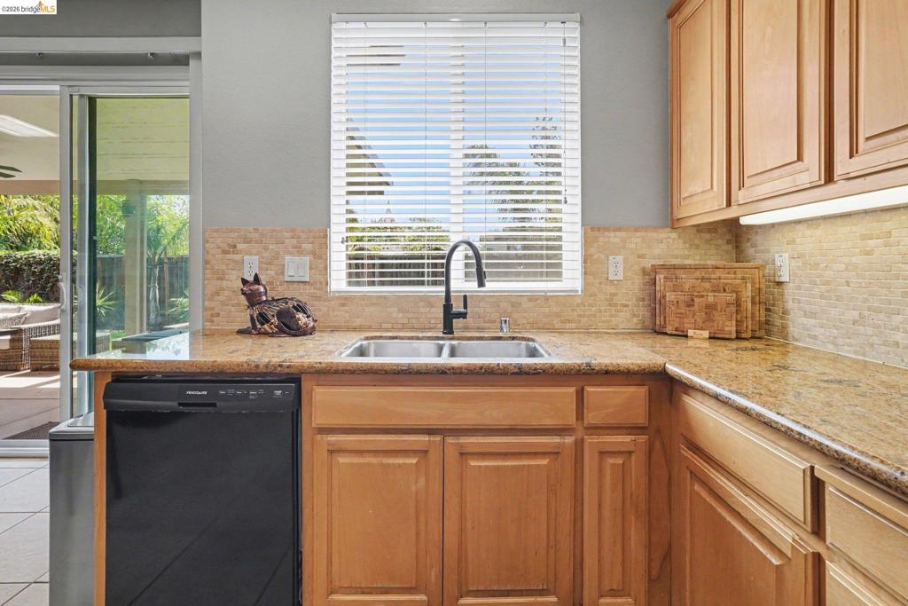 542 Vivian St, Brentwood (CC), CA 94513