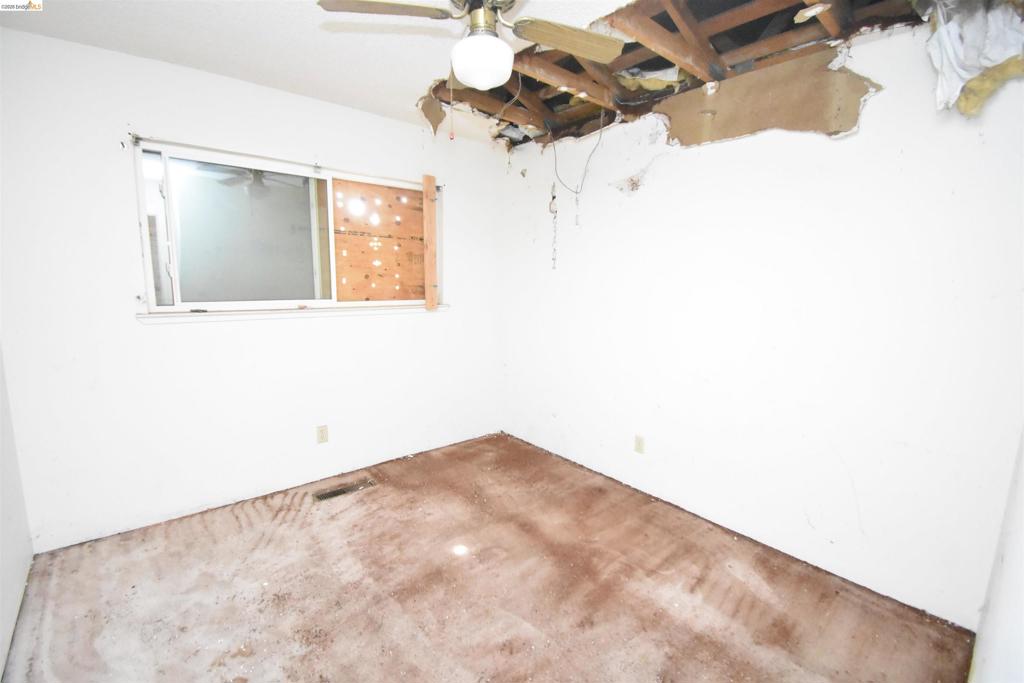 1013 Colonial Ct, Modesto, CA 95350