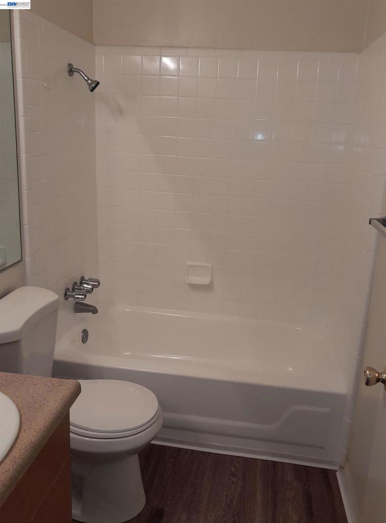 2212 Palisade, Modesto, CA 95350