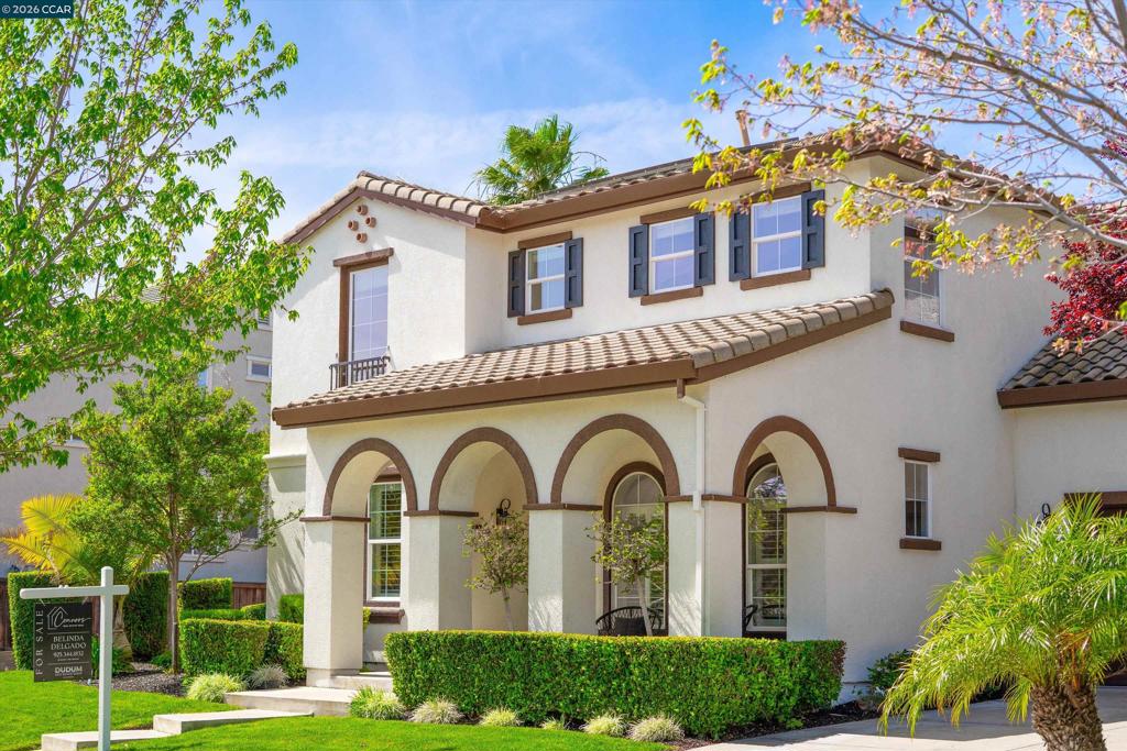 389 Roundhill Dr, Brentwood (CC), CA 94513