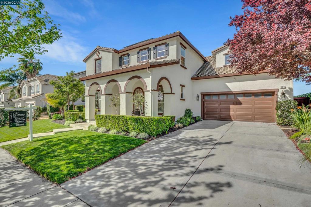 389 Roundhill Dr, Brentwood (CC), CA 94513