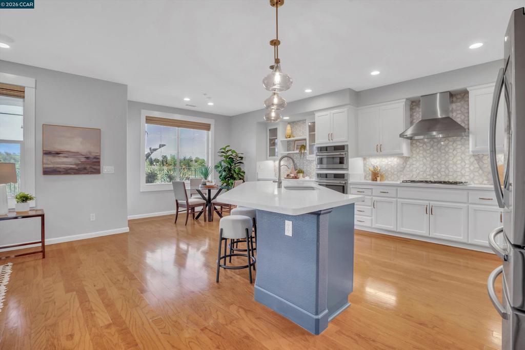 389 Roundhill Dr, Brentwood (CC), CA 94513