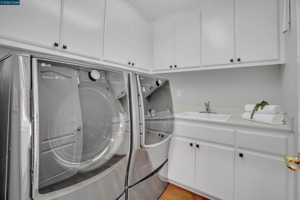 389 Roundhill Dr, Brentwood (CC), CA 94513