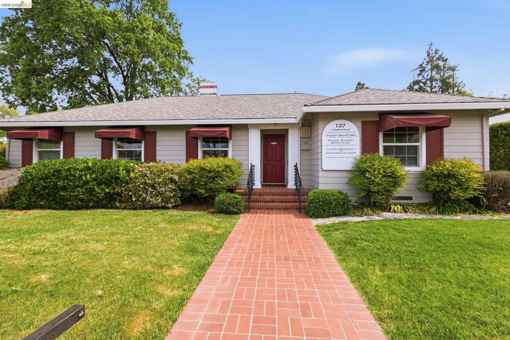 137 S Shepherd St, Sonora, CA 95370