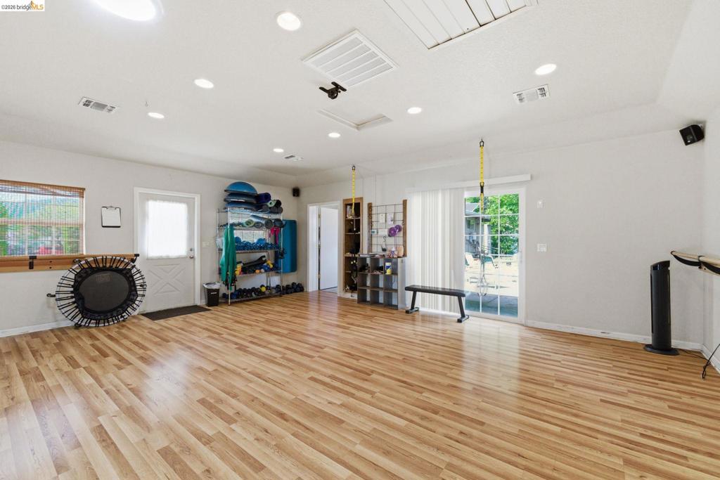 137 S Shepherd St, Sonora, CA 95370
