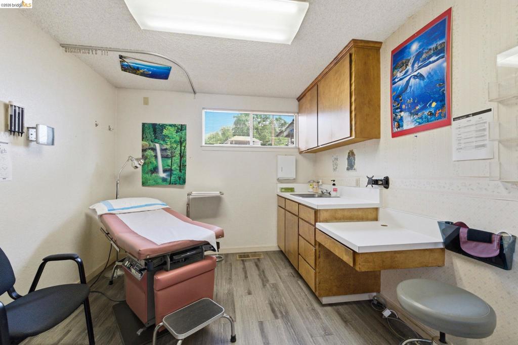 137 S Shepherd St, Sonora, CA 95370