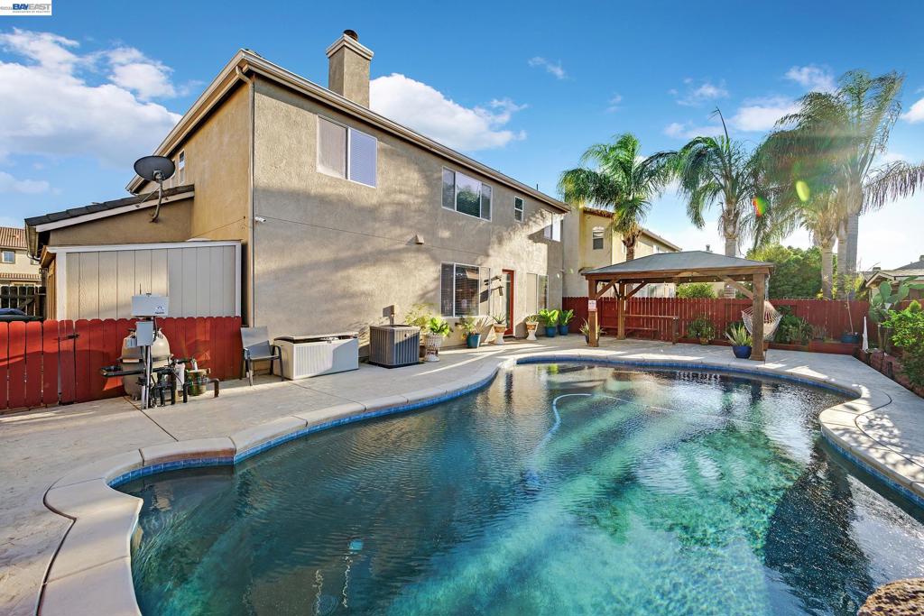 1419 Nubian St, Patterson, CA 95363