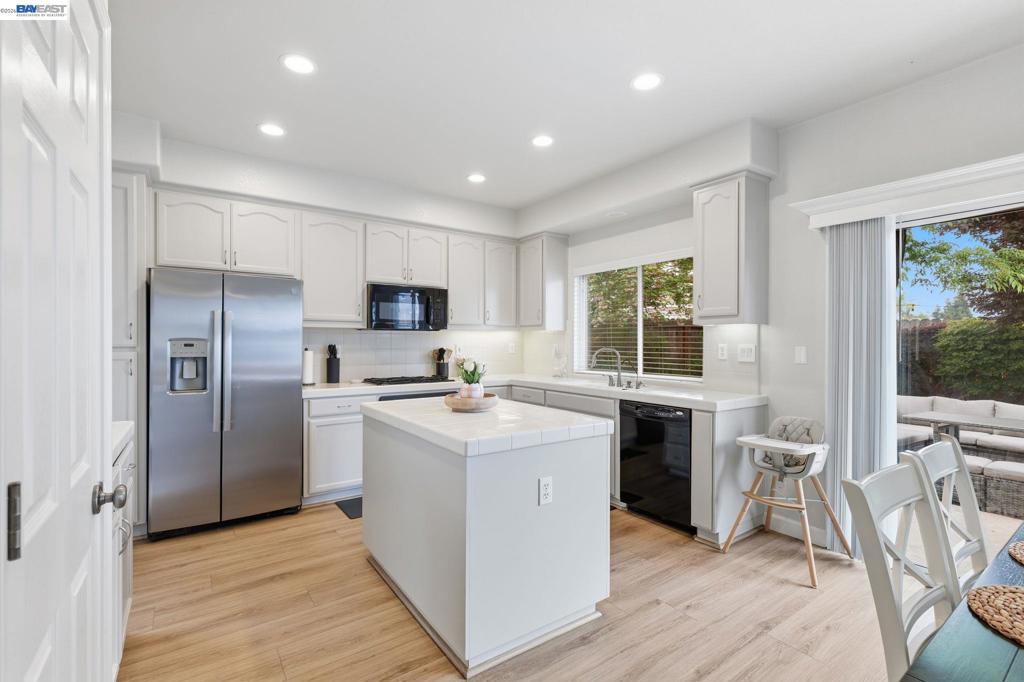 763 Grafton St, Manteca, CA 95337