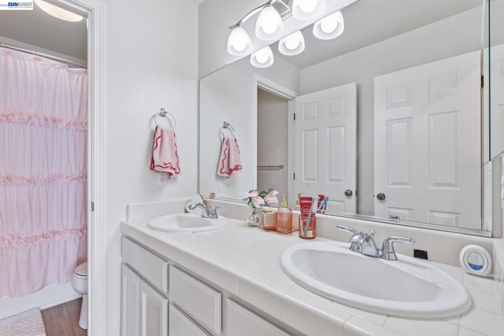 763 Grafton St, Manteca, CA 95337