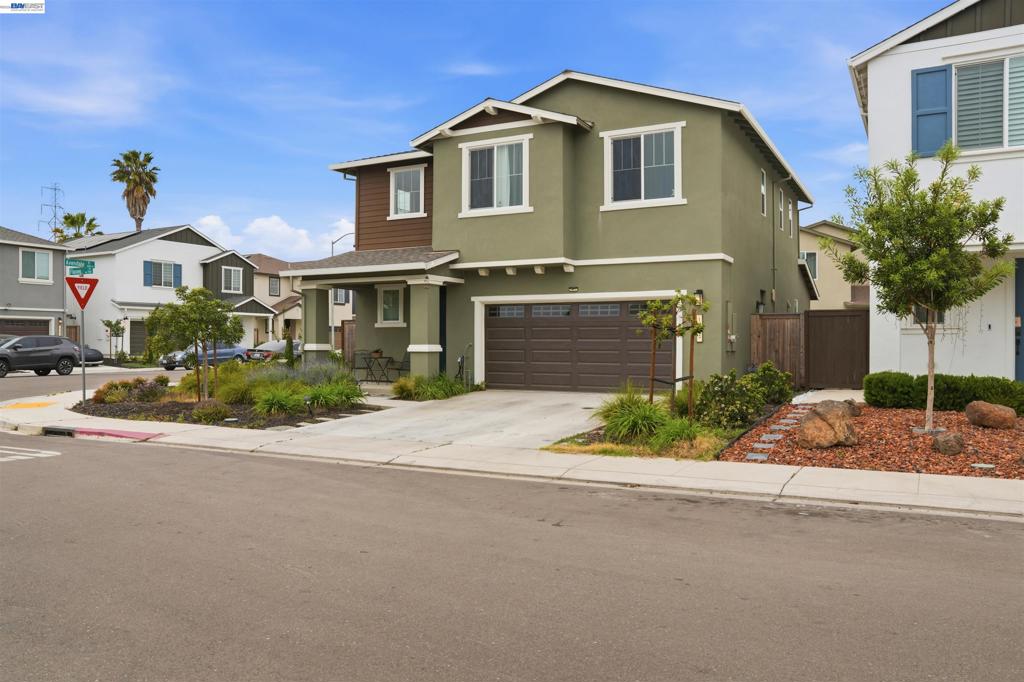 1785 Flaxen Ct, Manteca, CA 95337