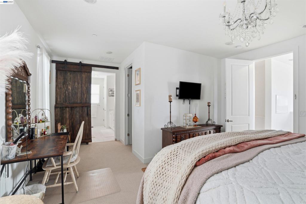 1785 Flaxen Ct, Manteca, CA 95337