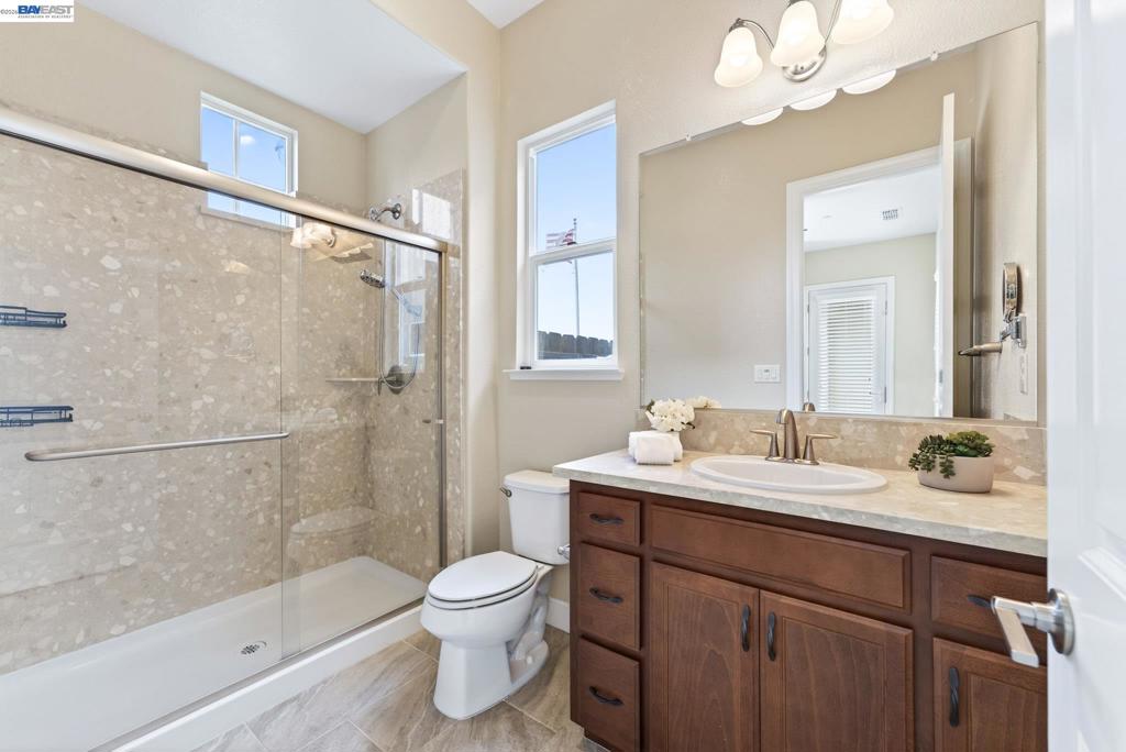 1973 Carogold Ln, Manteca, CA 95337