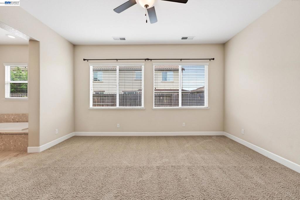 1973 Carogold Ln, Manteca, CA 95337