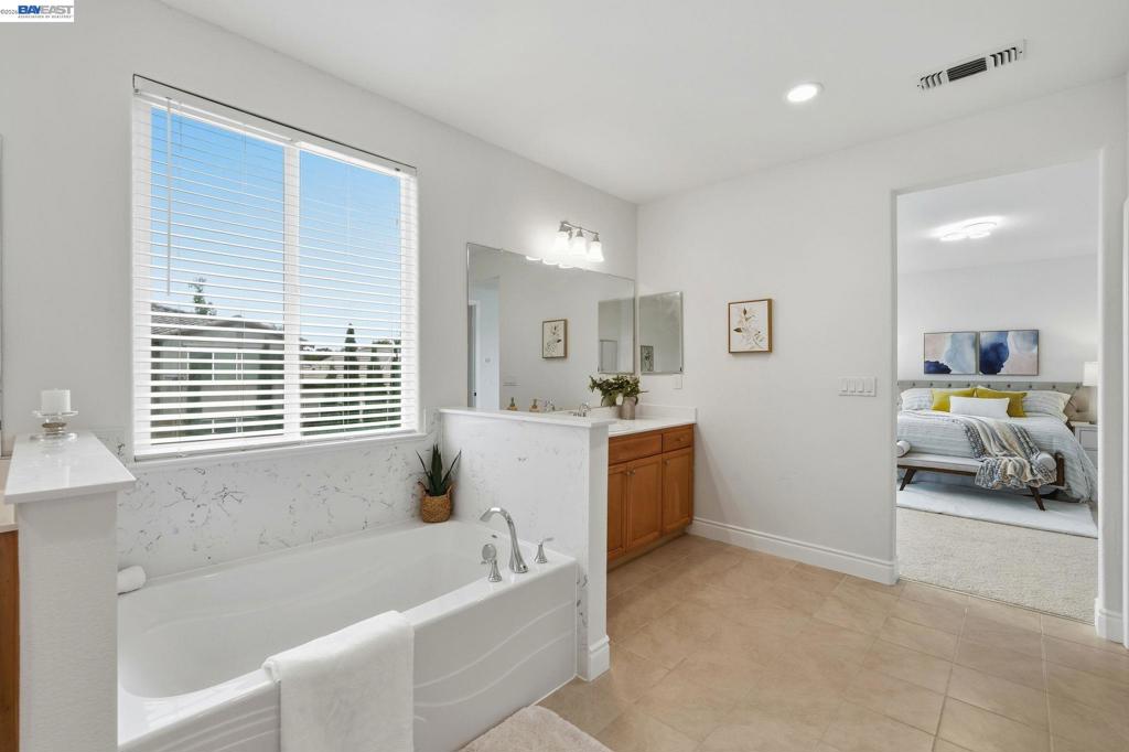 574 Mandevilla Dr, Brentwood (CC), CA 94513