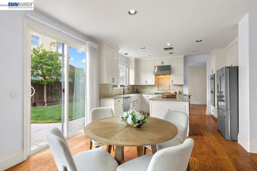 3400 Fallen Oak Dr, Modesto, CA 95355