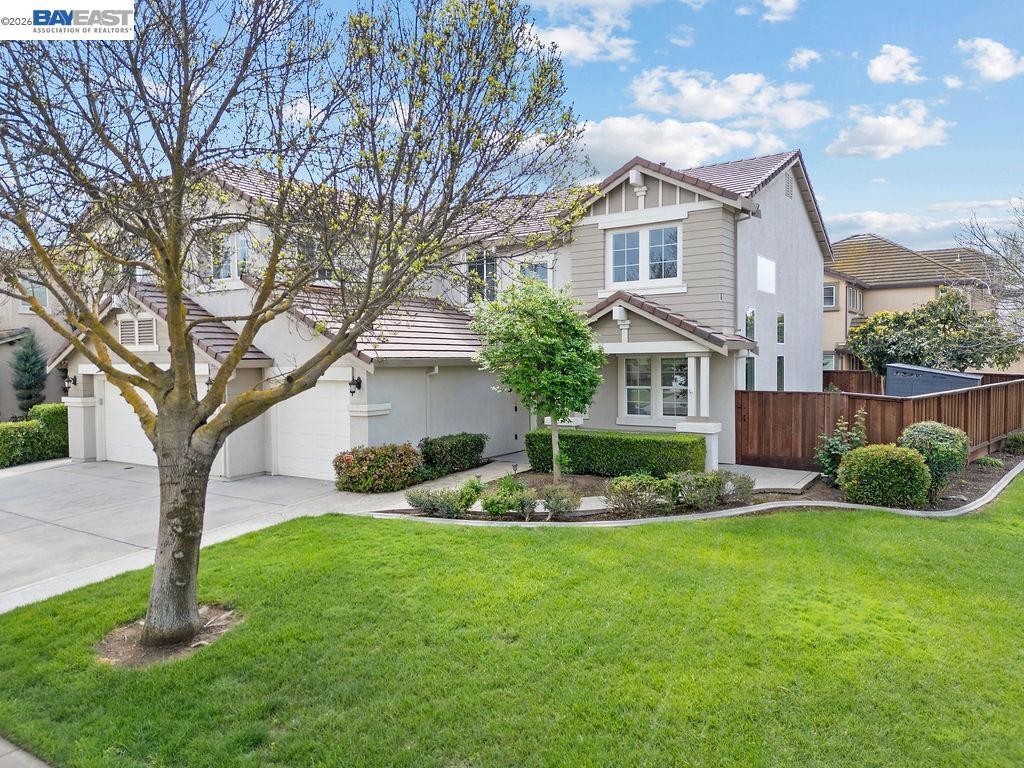 3400 Fallen Oak Dr, Modesto, CA 95355