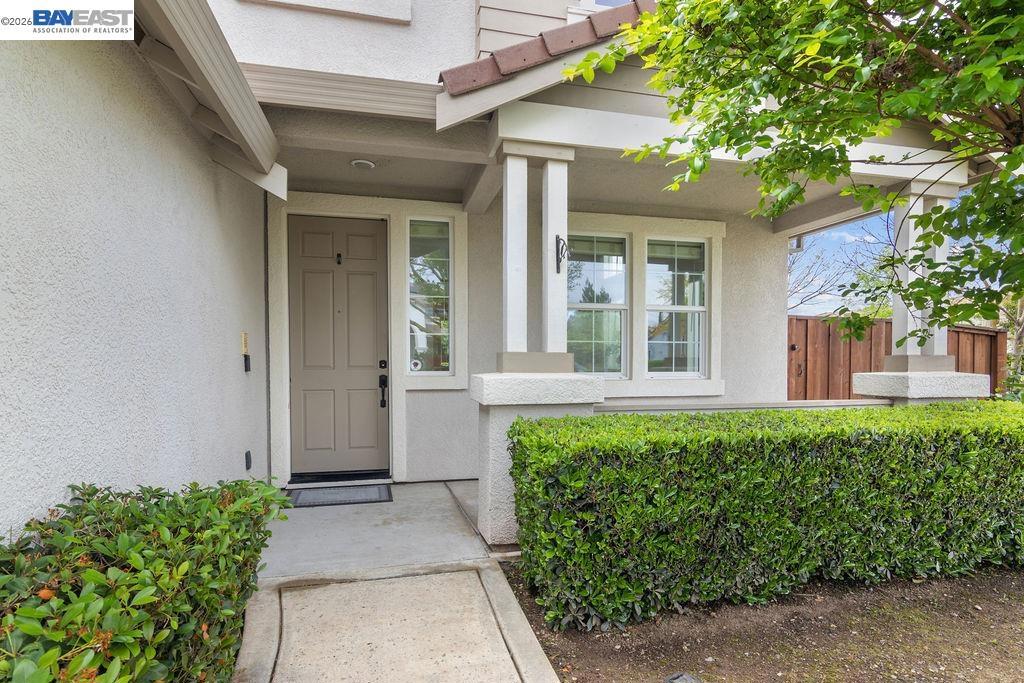 3400 Fallen Oak Dr, Modesto, CA 95355