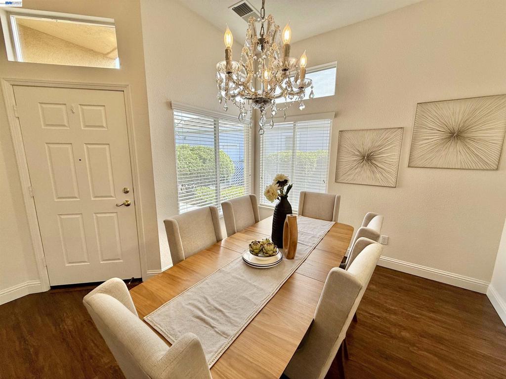 30 Gala Ln, Brentwood (CC), CA 94513