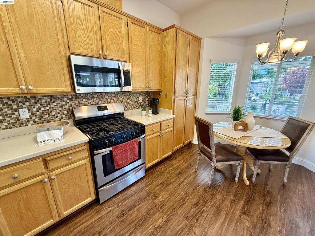 30 Gala Ln, Brentwood (CC), CA 94513