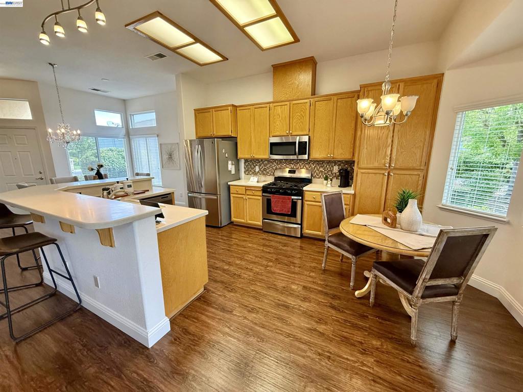 30 Gala Ln, Brentwood (CC), CA 94513