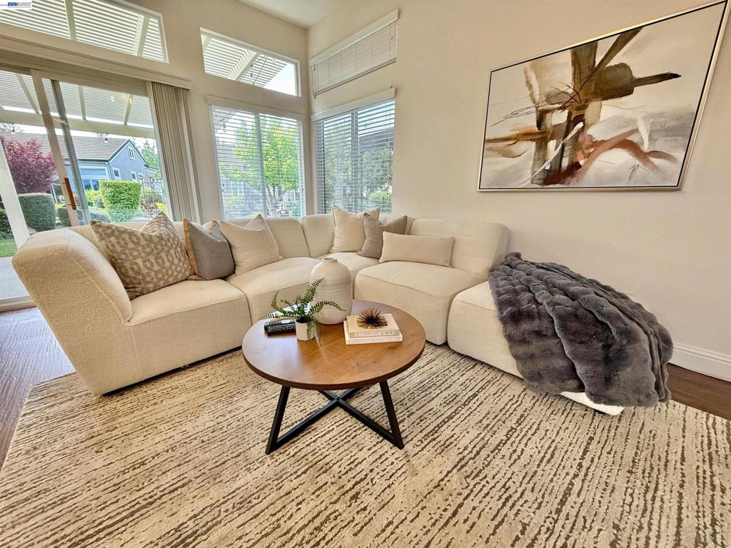 30 Gala Ln, Brentwood (CC), CA 94513