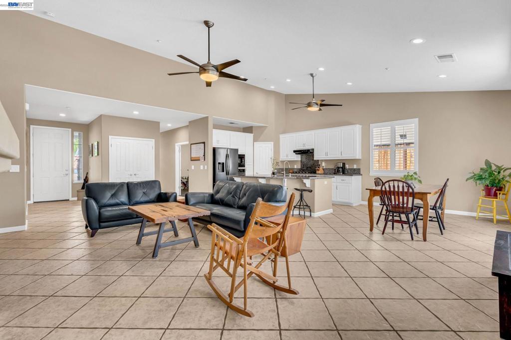 692 Canmore Ct, Brentwood (CC), CA 94513