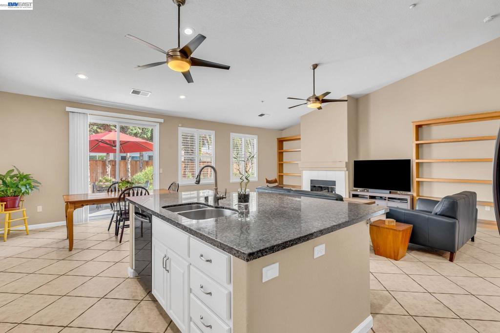 692 Canmore Ct, Brentwood (CC), CA 94513