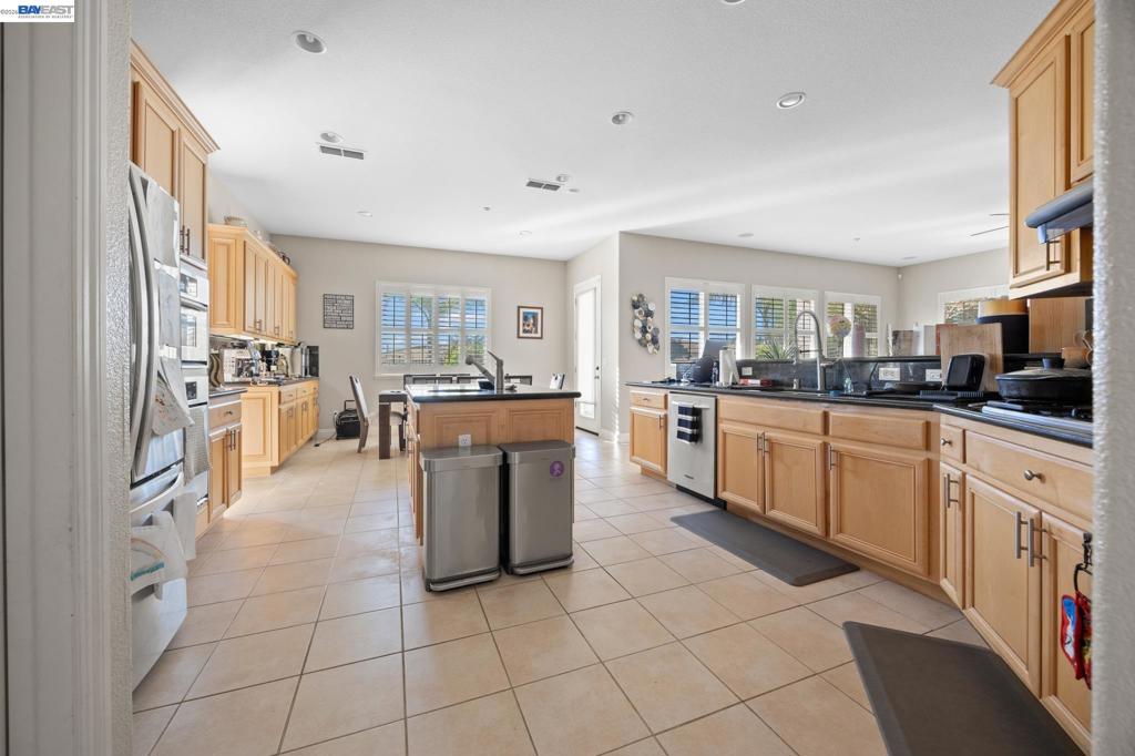 1021 Pacific Grove Ct, Brentwood (CC), CA 94513