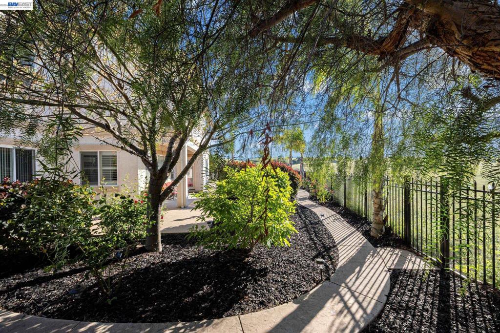 1021 Pacific Grove Ct, Brentwood (CC), CA 94513