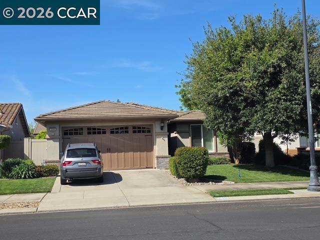 2499 Bellchase Dr, Manteca, CA 95336