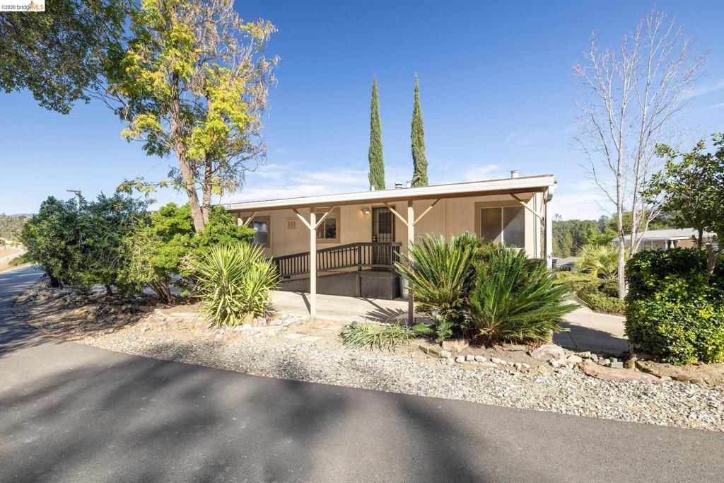 18717 Mill Villa Rd, Jamestown, CA 95327