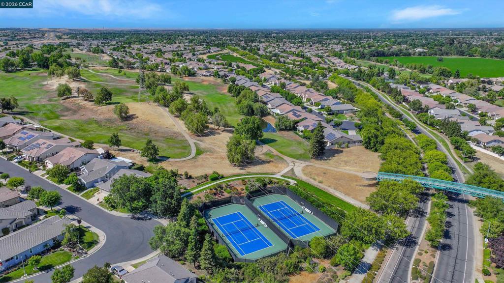 1524 Bismarck Ln, Brentwood (CC), CA 94513